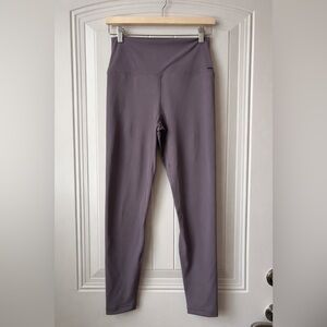 CRZ YOGA High Waisted Leggings Size M lavender